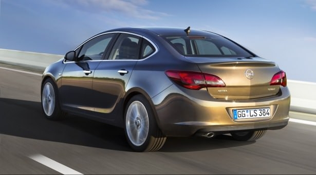 İşte tercih ettiğimiz otomobiller 21