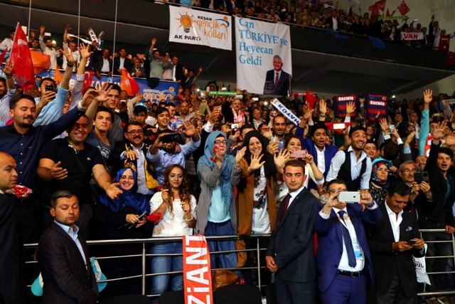 AK PARTİ 2. OLAĞANÜSTÜ KONGRESİ 108