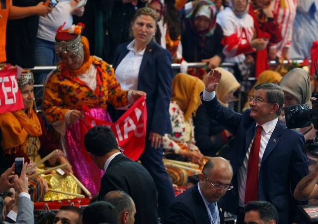 AK PARTİ 2. OLAĞANÜSTÜ KONGRESİ 131