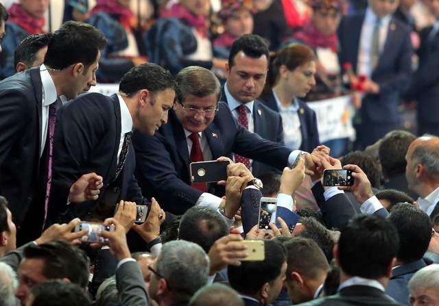AK PARTİ 2. OLAĞANÜSTÜ KONGRESİ 145