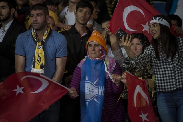 AK PARTİ 2. OLAĞANÜSTÜ KONGRESİ 15