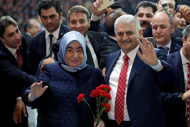 AK PARTİ 2. OLAĞANÜSTÜ KONGRESİ 33