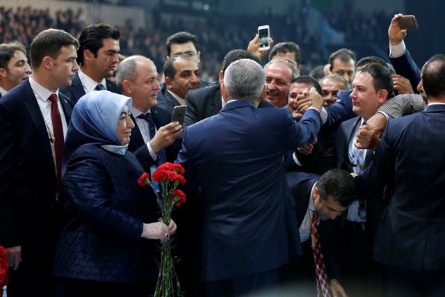 AK PARTİ 2. OLAĞANÜSTÜ KONGRESİ 34