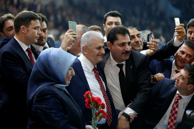 AK PARTİ 2. OLAĞANÜSTÜ KONGRESİ 35