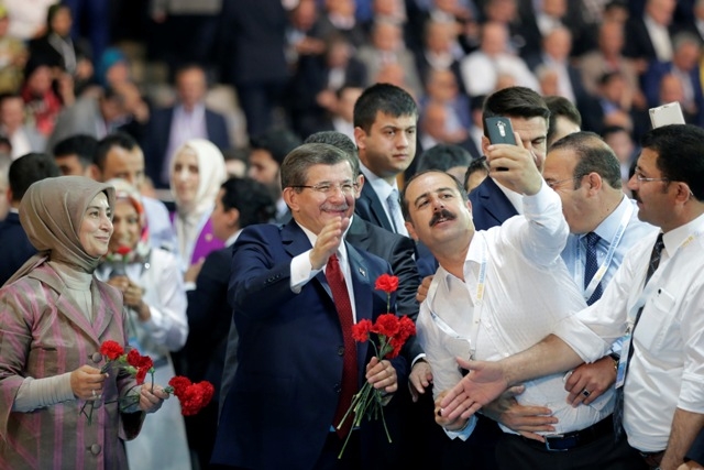 AK PARTİ 2. OLAĞANÜSTÜ KONGRESİ 60