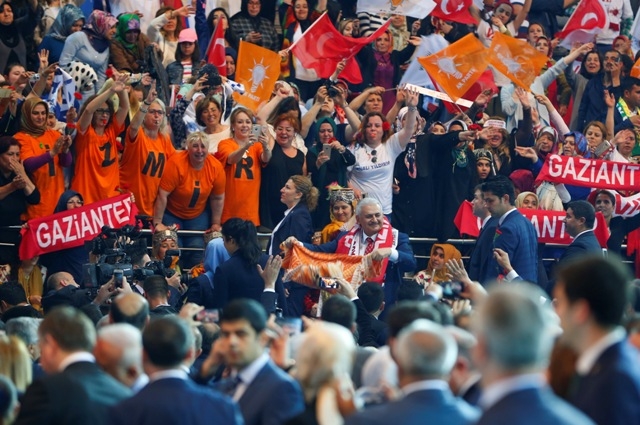 AK PARTİ 2. OLAĞANÜSTÜ KONGRESİ 92