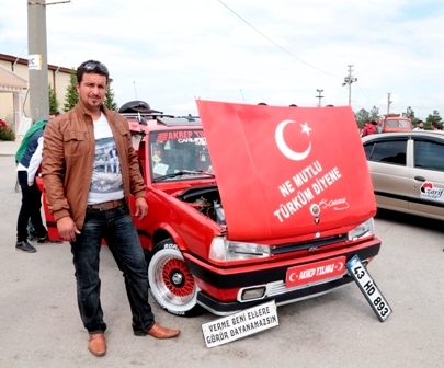 Otomobilini "Kartal Palas"a çevirdi 1