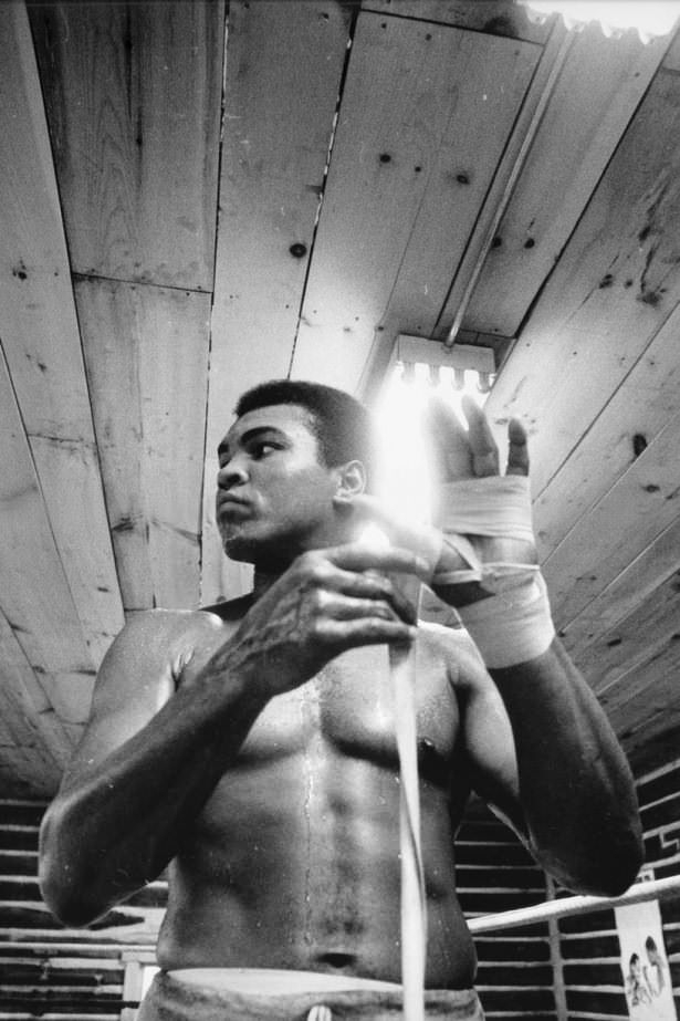 Efsane Boksör Muhammed Ali’nin hayatı 16