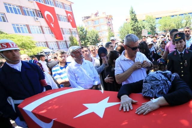 Konyalı şehit son yolculuğuna uğurlandı 18