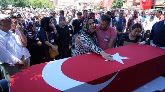 Konyalı şehit son yolculuğuna uğurlandı