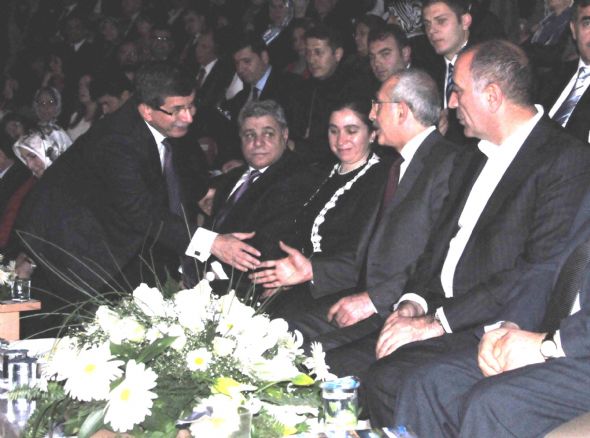 Şeb-i Arusda buzlar eridi 25