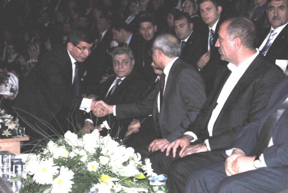 Şeb-i Arusda buzlar eridi 26