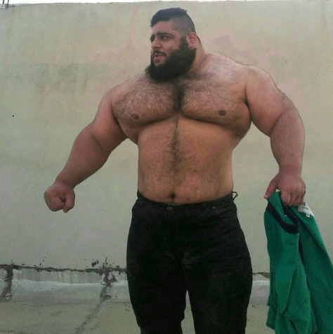 İranlı Hulk, tüm dikkatleri üzerine çekti 5