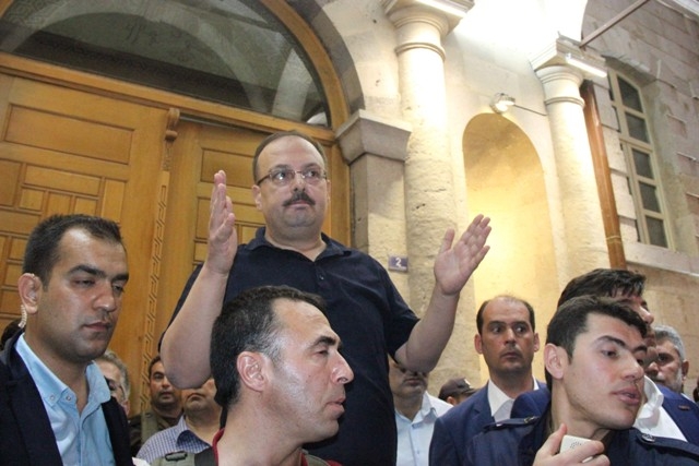 KONYA CADDELERE MEYDANLARA AKTI 26