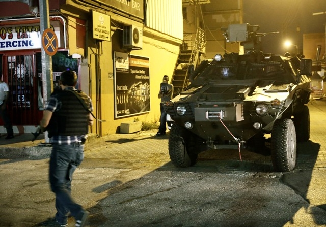 MİLLET DARBEYE GEÇİT VERMEDİ 164