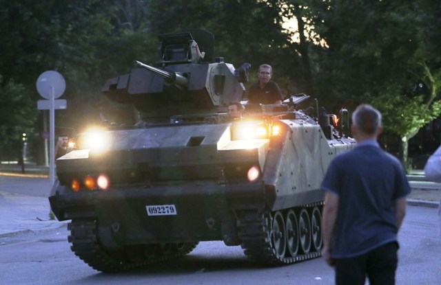 MİLLET DARBEYE GEÇİT VERMEDİ 168