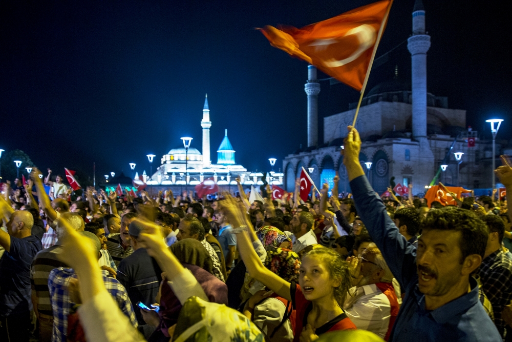 MİLLET DARBEYE GEÇİT VERMEDİ 22