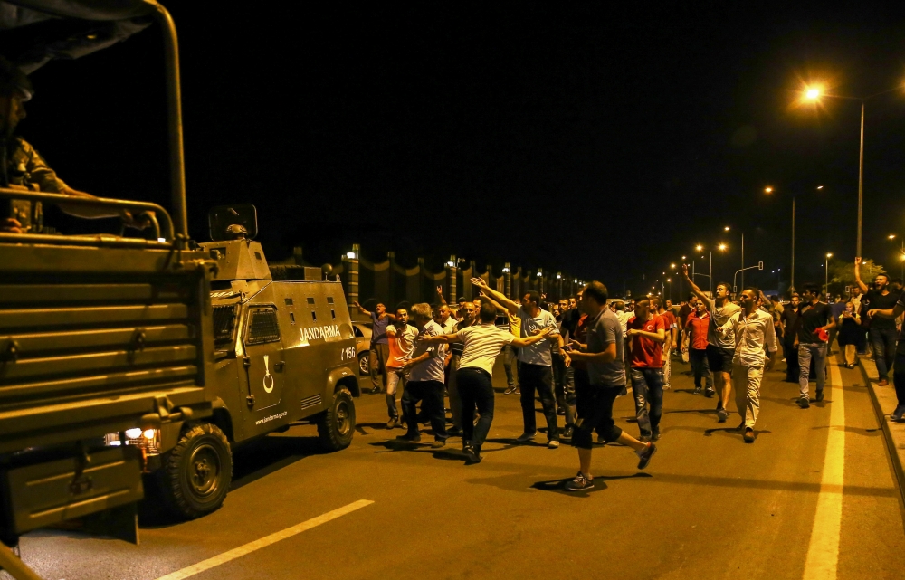 MİLLET DARBEYE GEÇİT VERMEDİ 41