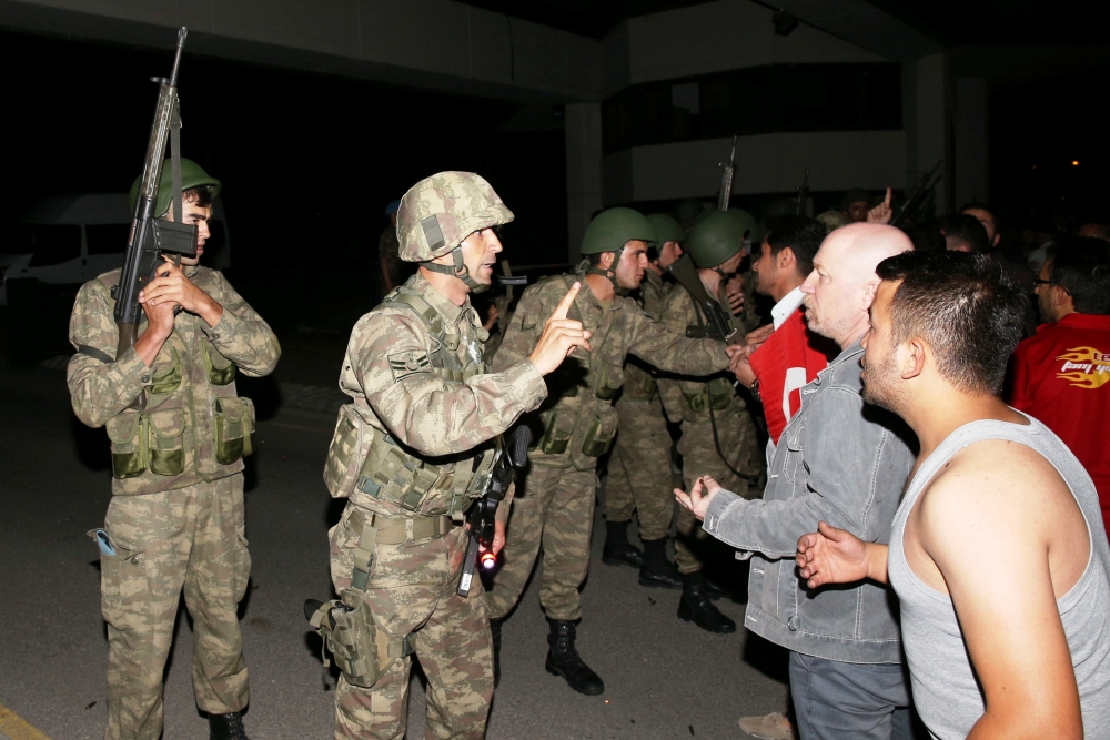 MİLLET DARBEYE GEÇİT VERMEDİ 78