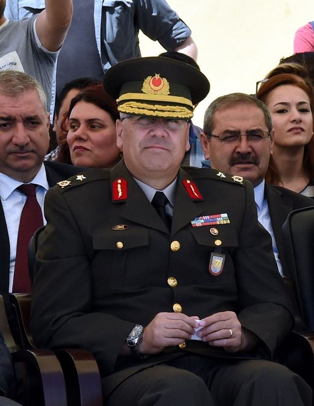 İşte tutuklanan komutanlar 10