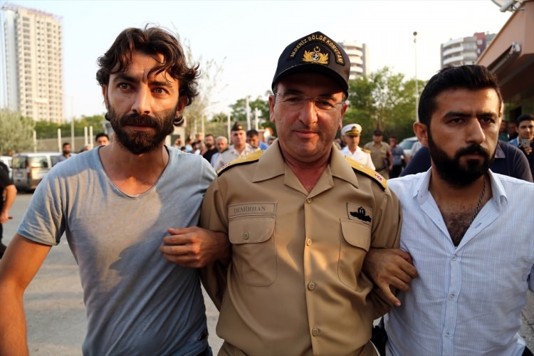 İşte tutuklanan komutanlar 61