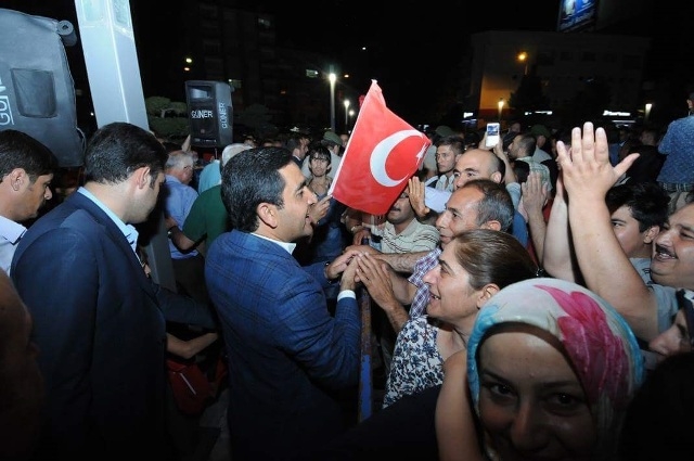 Konya'da darbe girşimine tepkiler 13