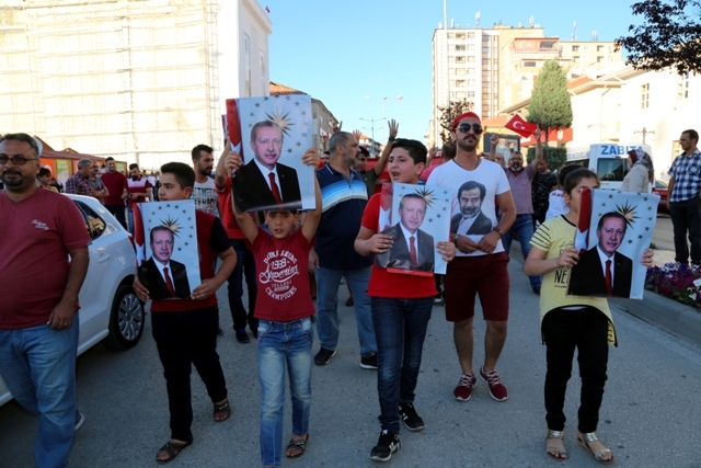Konya'da darbe girşimine tepkiler 29