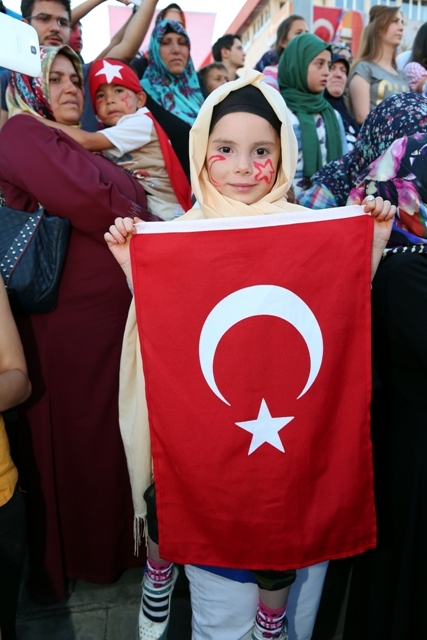 Konya'da darbe girşimine tepkiler 32