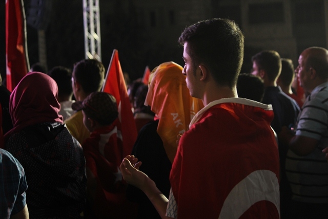 Konya'da darbe girşimine tepkiler 43