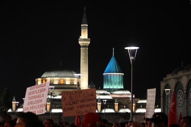 Konya'da darbe girşimine tepkiler 52