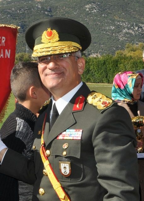 İŞTE DARBE GİRİŞİMİNDE GÖZALTINA ALINAN GENARELLER 36
