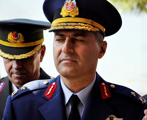 İŞTE DARBE GİRİŞİMİNDE GÖZALTINA ALINAN GENARELLER 37
