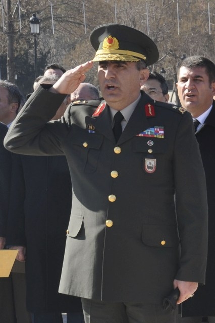 İŞTE DARBE GİRİŞİMİNDE GÖZALTINA ALINAN GENARELLER 4