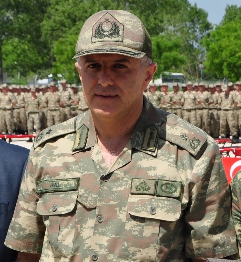 İŞTE DARBE GİRİŞİMİNDE GÖZALTINA ALINAN GENARELLER 58