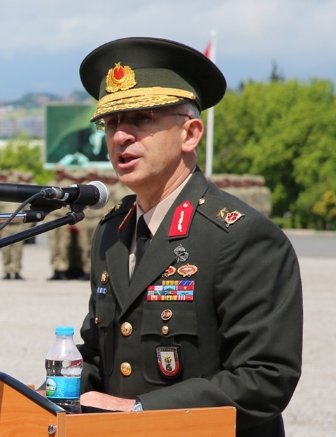 İŞTE DARBE GİRİŞİMİNDE GÖZALTINA ALINAN GENARELLER 67