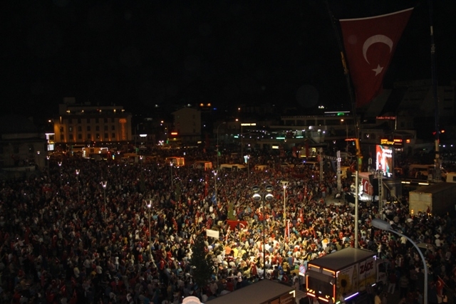 Konya'da demokrasi nöbeti 14