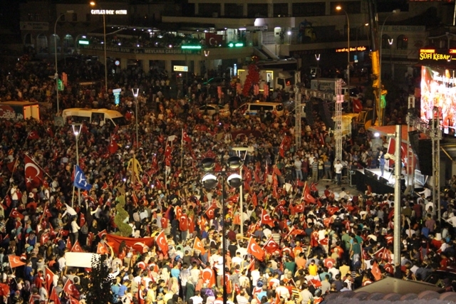 Konya'da demokrasi nöbeti 16