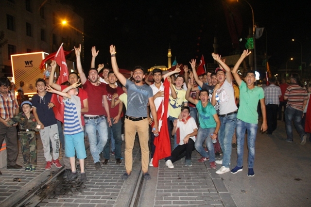 Konya'da demokrasi nöbeti 21