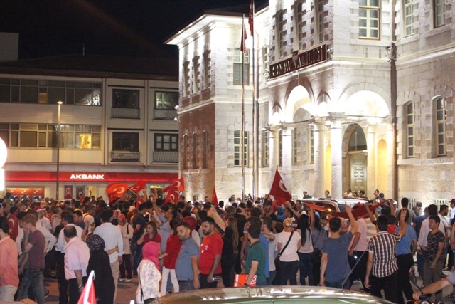 Konya'da demokrasi nöbeti 32
