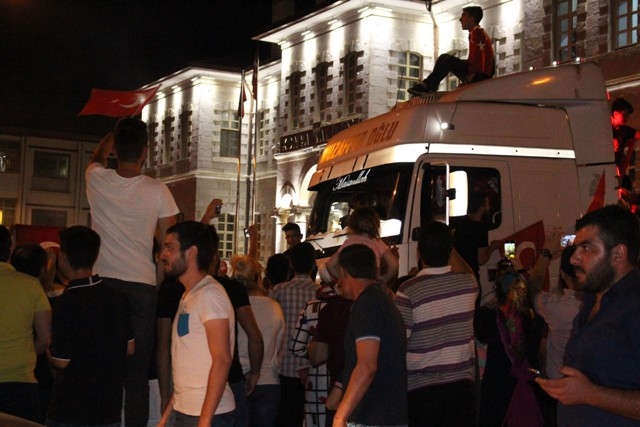 Konya'da demokrasi nöbeti 51