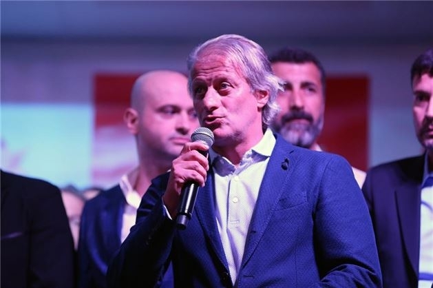 Ünlülerden Kızılay nöbeti 7