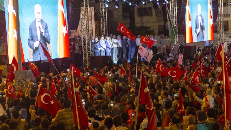 Cumhurbaşkanı Erdoğan Konya "demokrasi bekçileri"ne seslendi