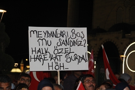 Konya'da Darbe Karşıtı Pankartlar
