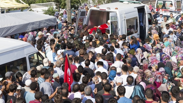 Şehit J. Uzm. Çvş Hamdi Karagöz toprağa verildi 51