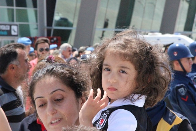 Şehit J. Uzm. Çvş Hamdi Karagöz toprağa verildi 7