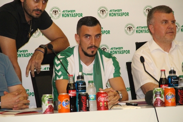 Hora imzayı attı 26