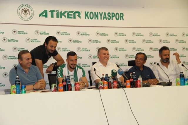 Hora imzayı attı 28