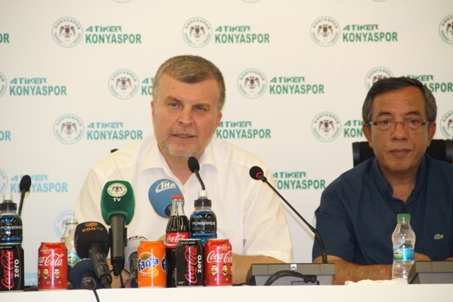 Hora imzayı attı 5