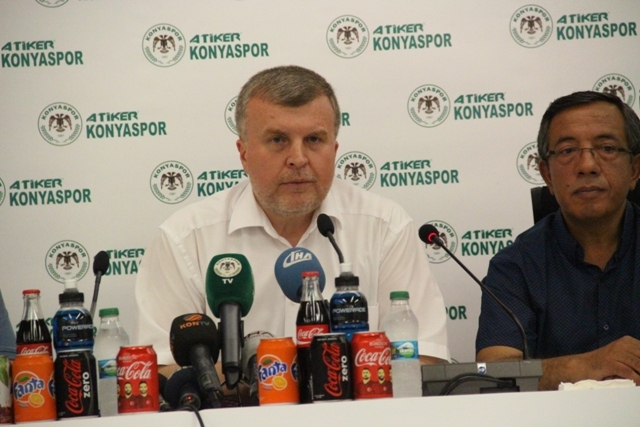 Hora imzayı attı 9
