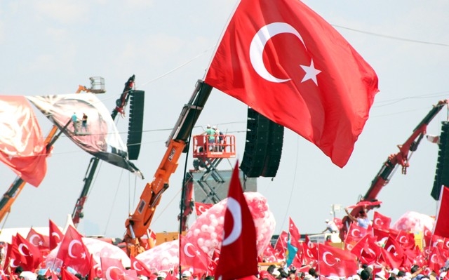 Demokrasi ve Şehitler Mitingi 100